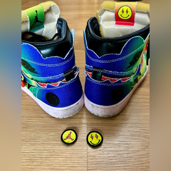 Nike Air Jordan 1 Retro High J Balvin - Picture 15 of 15